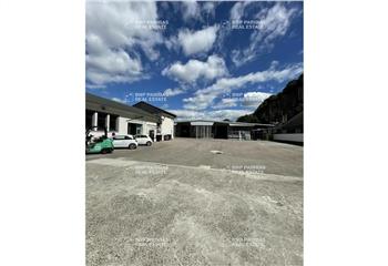 Vente site industriel - Métropole - Terrain clos et sécurisé
