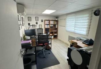 Activité/Entrepôt à vendre Jouy-le-Moutier (95280) - 154 m²  à Jouy-le-Moutier - 95280