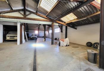 Activité/Entrepôt à vendre Ollioules (83190) - 374 m²  à Ollioules - 83190