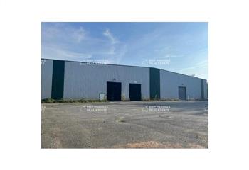 Bâtiment d'activité et bureaux à vendre - Proche Compiègne