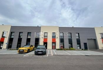Activité/Entrepôt à vendre Saint-André-de-Corcy (01390) - 445 m²