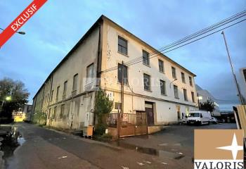 Entrepôt à vendre proche de l'accès périphérique -  à Saint-Fons - 69190