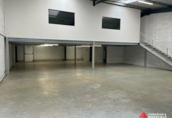 Activité/Entrepôt à vendre Saint-Jean-d'Illac (33127) - 315 m²