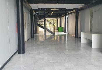 Activité/Entrepôt à vendre Seyssinet-Pariset (38170) - 900 m²