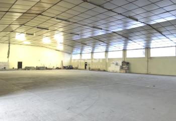 Activité/Entrepôt à vendre Vaulx-en-Velin (69120) - 1440 m²  à Vaulx-en-Velin - 69120