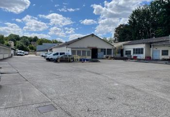Locaux d'activité à vendre - Proche gare et A13  à Vernon - 27200