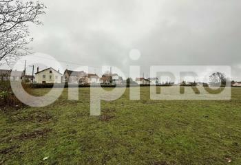 Terrain à vendre Domérat (03410) - 18935 m²  à Domérat - 03410