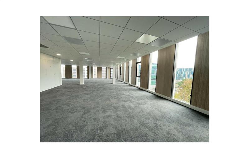 Location de bureau de 1 271 m² à Bordeaux - 33000 photo - 1