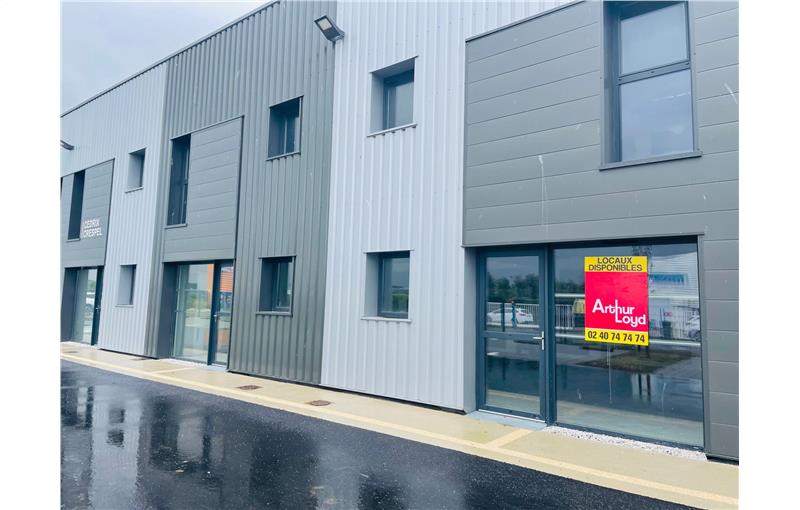 Location de bureau de 185 m² à Guérande - 44350 photo - 1