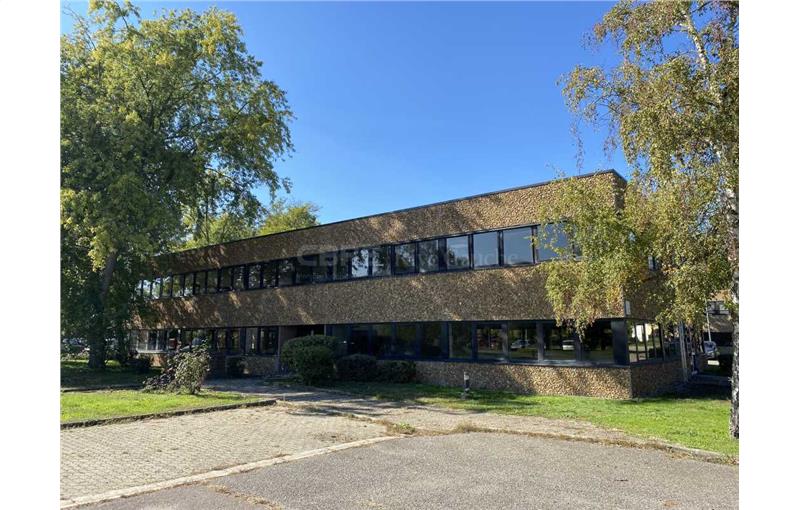 Location de bureau de 844 m² à Lingolsheim - 67380 photo - 1
