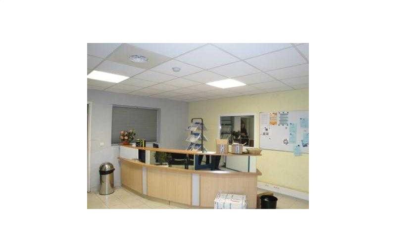 Location de bureau de 185 m² à Marseille 16 - 13016 photo - 1