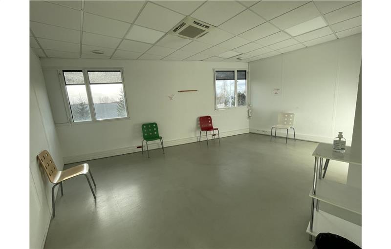 Location de bureau de 135 m² à Metz - 57000 photo - 1