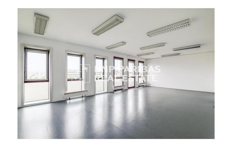 Location de bureau de 160 m² à Montigny-le-Bretonneux - 78180 photo - 1
