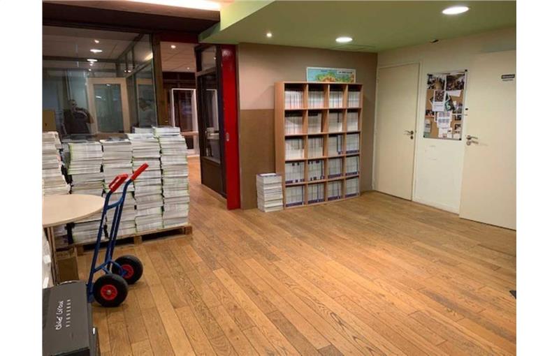 Location de bureau de 125 m² à Quimper - 29000 photo - 1