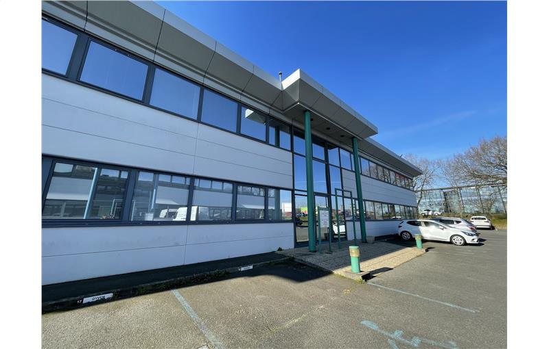 Location de bureau de 227 m² à Sainte-Luce-sur-Loire - 44980 photo - 1