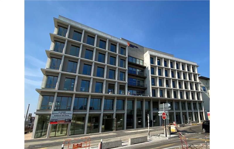 Location de bureau de 1 694 m² à Villeurbanne - 69100 photo - 1