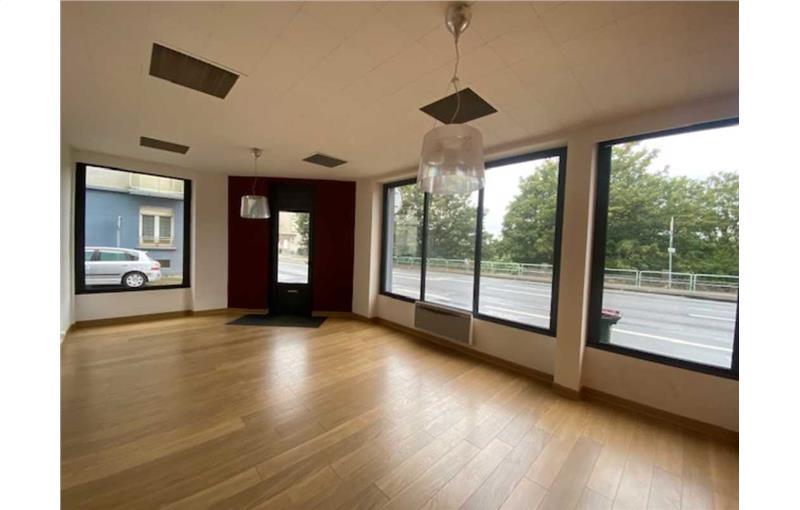 Location de local commercial de 63 m² à Brest - 29200 photo - 1
