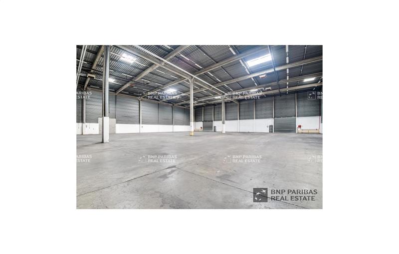 Location d'entrepôt de 2 321 m² à Aulnay-sous-Bois - 93600 photo - 1