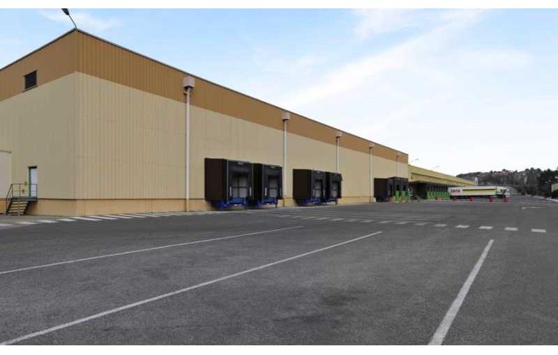 Location d'entrepôt de 39 889 m² à Grigny - 69520 photo - 1