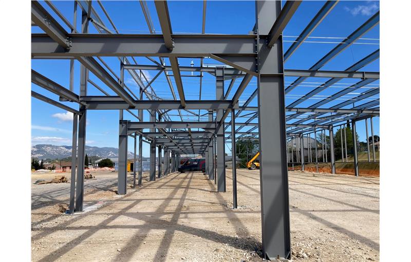Location d'entrepôt de 374 m² à La Seyne-sur-Mer - 83500 photo - 1