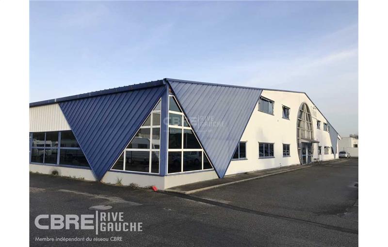 Location d'entrepôt de 5 500 m² à Ostwald - 67540 photo - 1