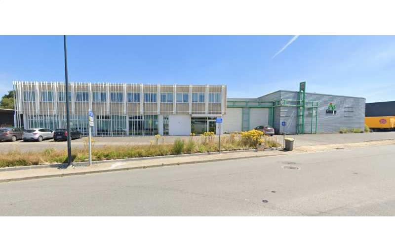 Entrepôt à vendre de 2 300 m² à Gouesnou - 29850 photo - 1