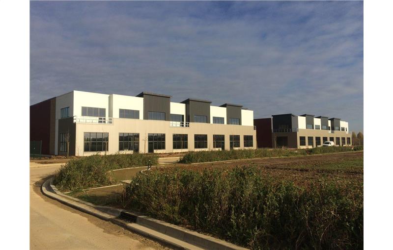 Entrepôt à vendre de 1 356 m² à Saint-Pierre-du-Perray - 91280 photo - 1