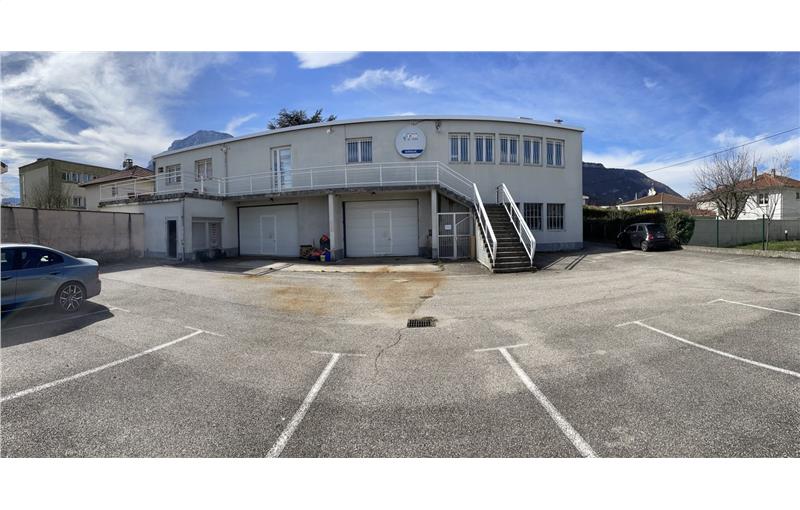 Entrepôt à vendre de 852 m² à Seyssinet-Pariset - 38170 photo - 1