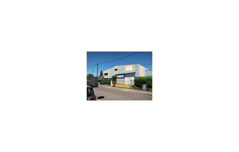 Entrepôt à vendre de 760 m² à Villeurbanne - 69100 photo - 1